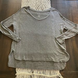 American Eagle soft ribbed slouchy top